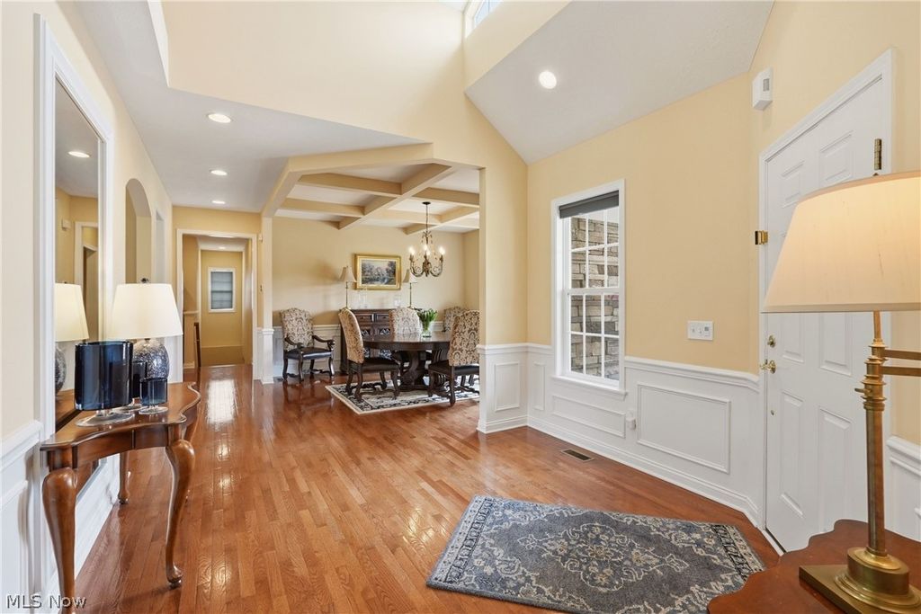 Photo of 36939 Wexford Drive, Solon, OH 44139 (MLS # 5208343)
