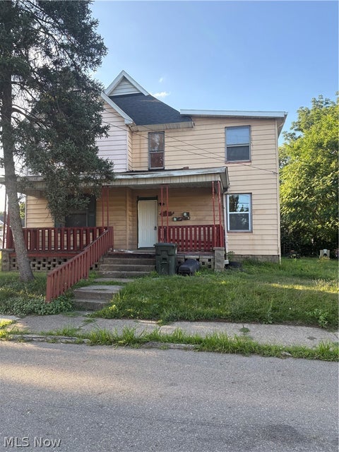 Multifamily For Rent - 1719 4th Street #1<br/> Canton, OH 44708