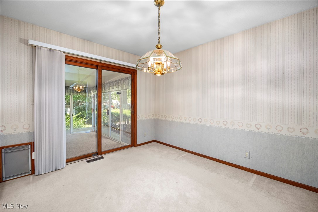 Edison Village Adult Hsng 02 - Residential