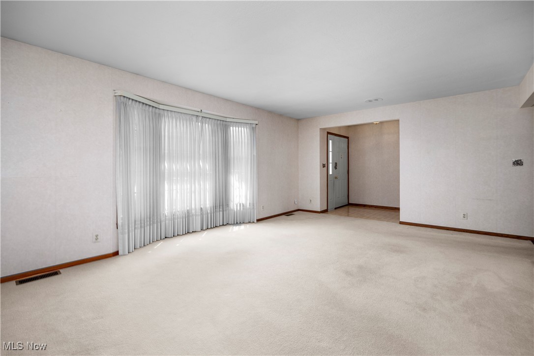 Edison Village Adult Hsng 02 - Residential