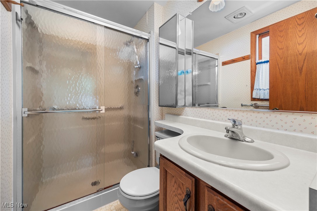 Edison Village Adult Hsng 02 - Residential