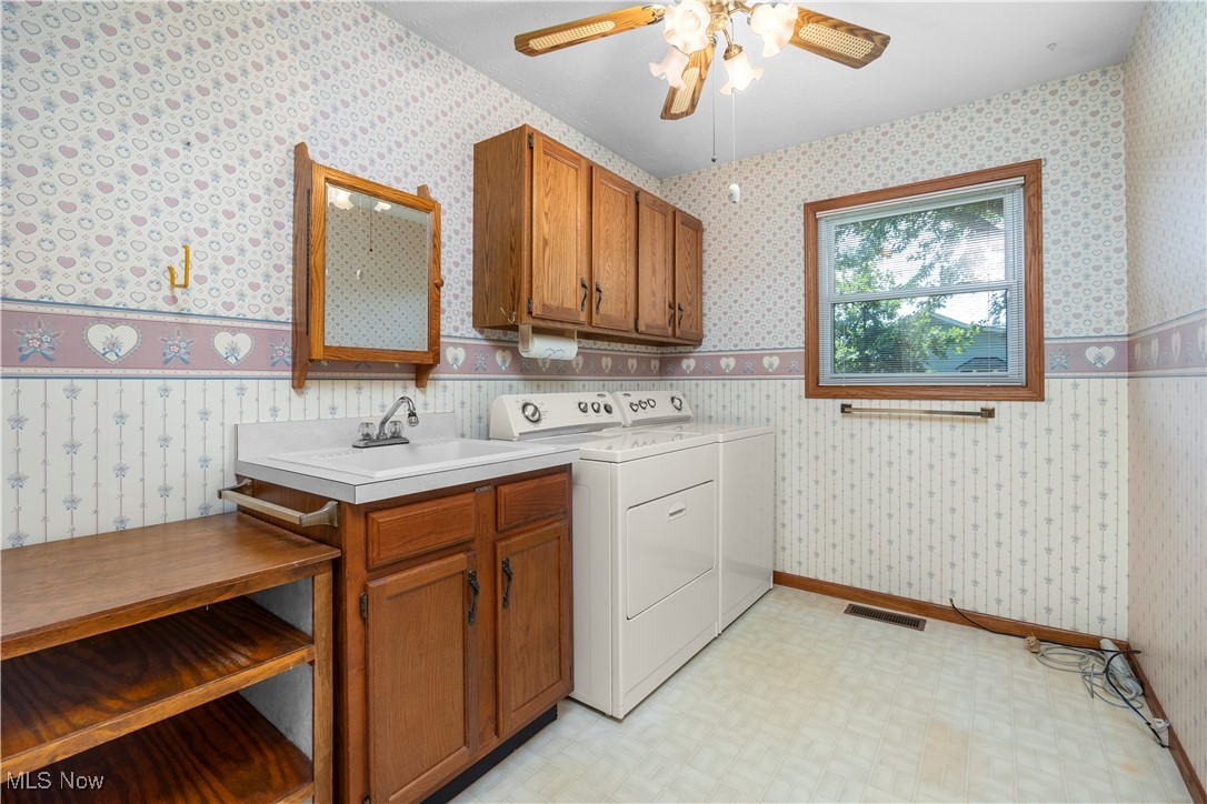 Edison Village Adult Hsng 02 - Residential