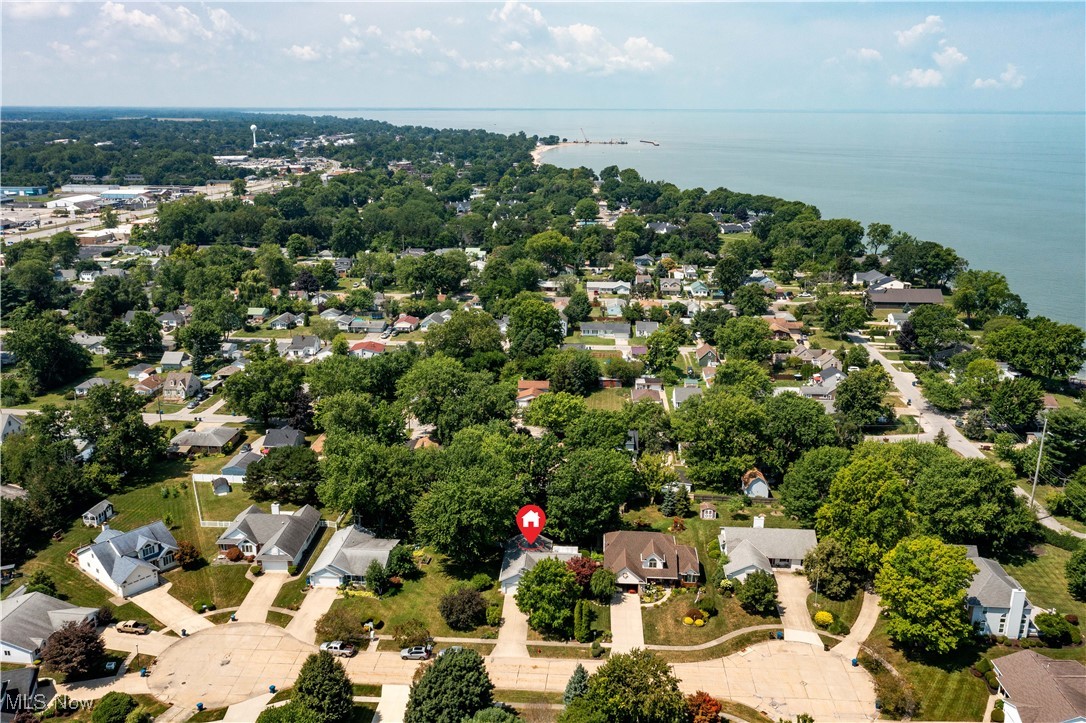 Edison Village Adult Hsng 02 - Residential