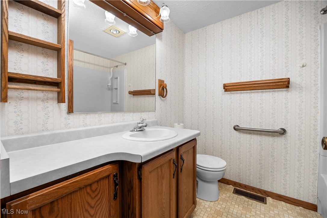 Edison Village Adult Hsng 02 - Residential