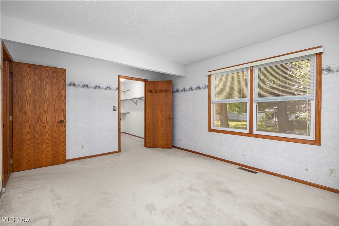 Edison Village Adult Hsng 02 - Residential