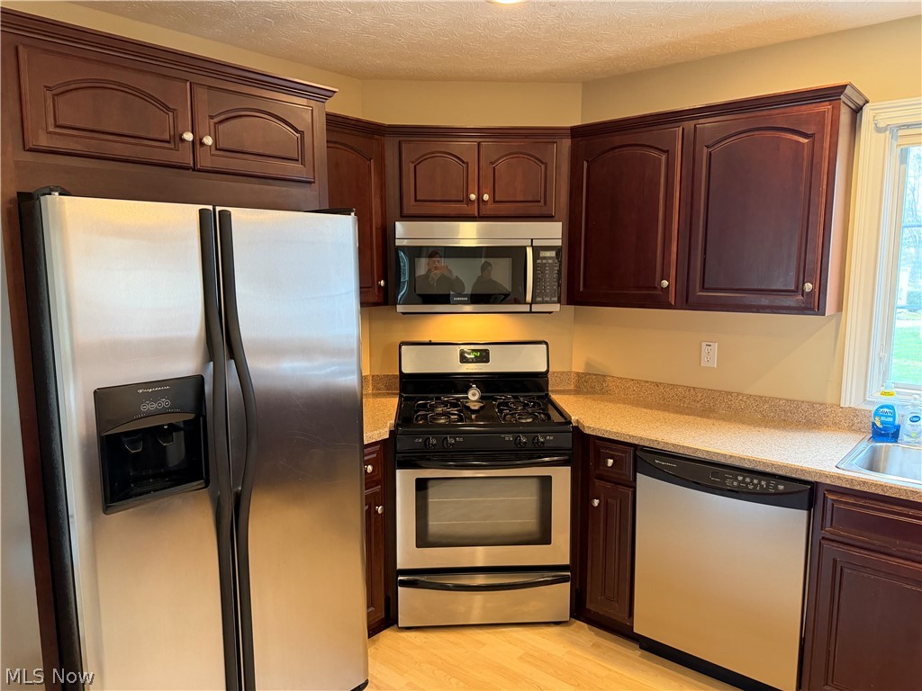 Avon Sec 07 - Residential