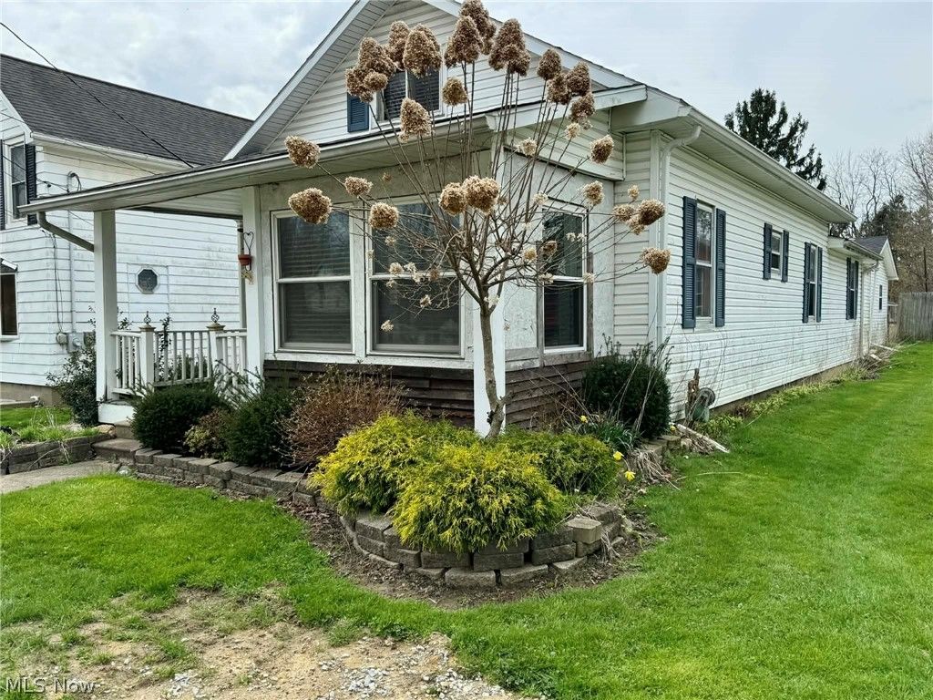 Photo of 6205 Jefferson Road, Ashtabula, OH 44004 (MLS # 5200782)