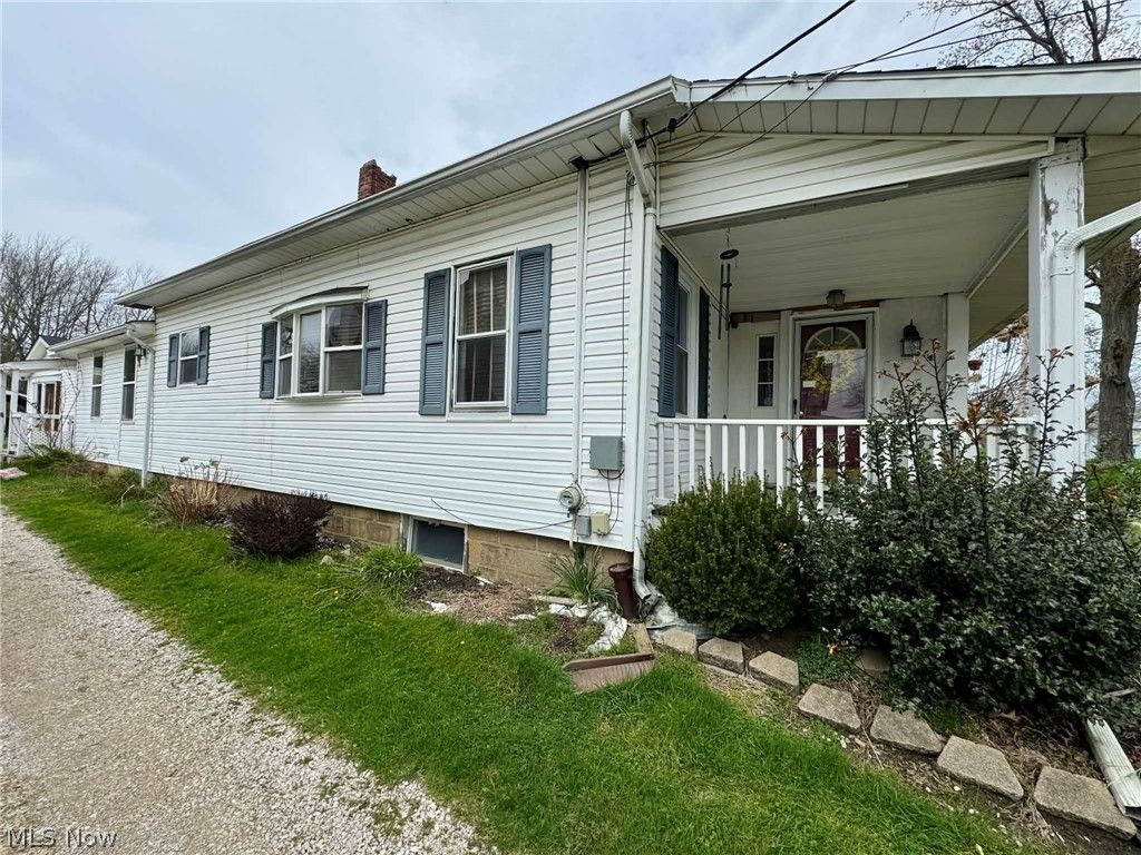 Photo of 6205 Jefferson Road, Ashtabula, OH 44004 (MLS # 5200782)