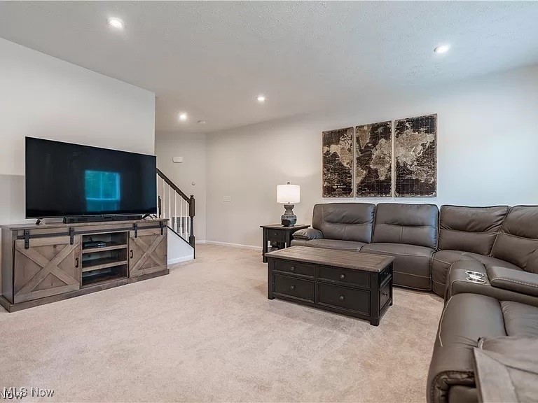 Jackson Park Place Condos Ph 10 - Residential