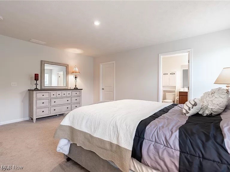 Jackson Park Place Condos Ph 10 - Residential
