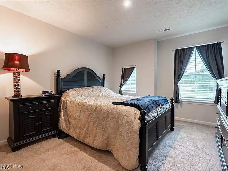 Jackson Park Place Condos Ph 10 - Residential