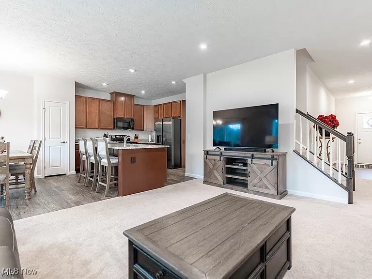 Jackson Park Place Condos Ph 10 - Residential