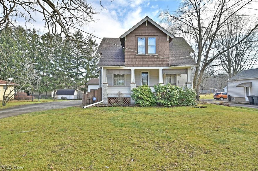 With 7+ ACRES of available property and an impressive 4 bedroom layout, don’t miss this Howland Township home! Offering up 3 floors of finished living space, this home combines tasteful updates & casual, good looks. A covered front patio makes for easy, warm-weather relaxation as it adds to the curb appeal. At the end of the drive, an oversized 3-bay garage packs tall ceilings and room for shop space or expansion. Step inside to find an inviting dining room, trimmed in rich woodwork including window casings, baseboards, and entryways. The dark stained hardwood floors continue into the nearby living room, accenting the main staircase. A central kitchen brings a multitude of cabinet space while the long running countertops include an inset range & nearby bar top seating. Cozy corner eat-in area looks on as the family room highlights its large picture window w/ views of the backyard and stone-faced gas fireplace. The rear patio entry is just steps away for easy entertaining. Upstairs, bui