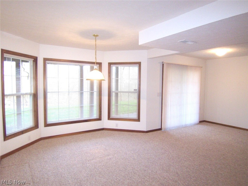 Woodbury Condo Ph VI - Residential