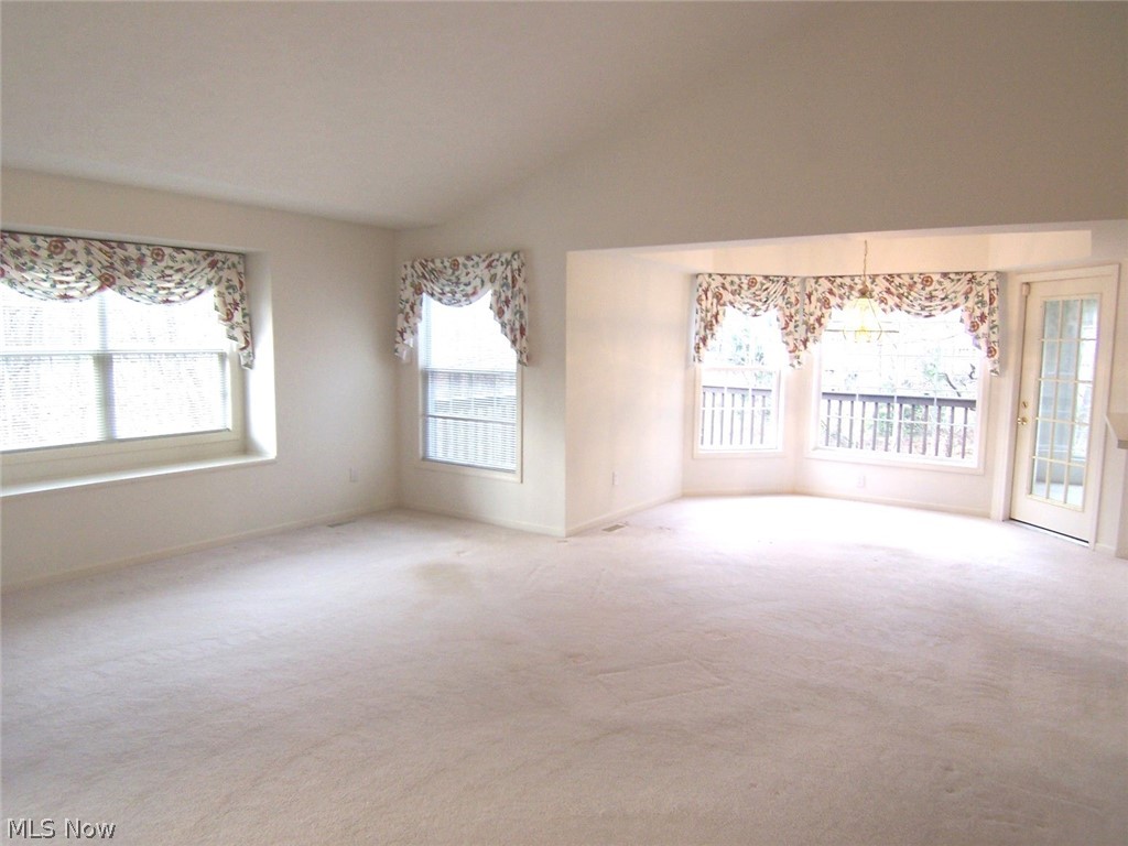 Woodbury Condo Ph VI - Residential