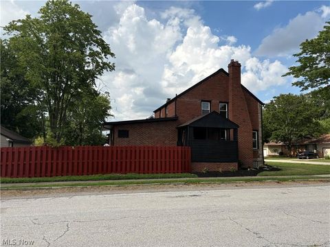 Tiny photo for 7254 Craigmere Drive, Cleveland, OH 44130 (MLS # 5188086)