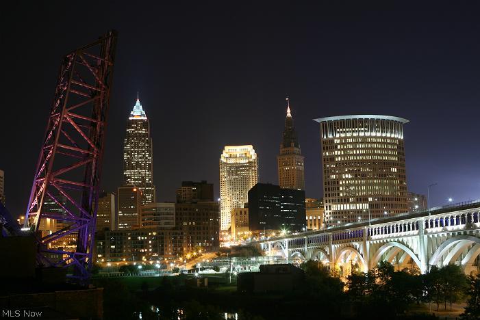 Stonebridge Plaza - Residential