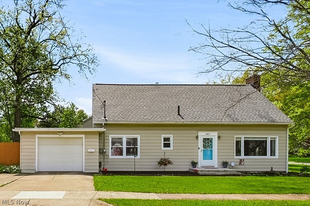 Photo of 487 West Street, Wadsworth, OH 44281 (MLS # 5206895)