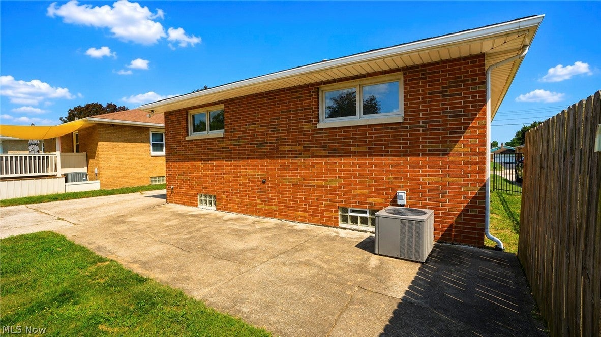 612 Ingalls Road