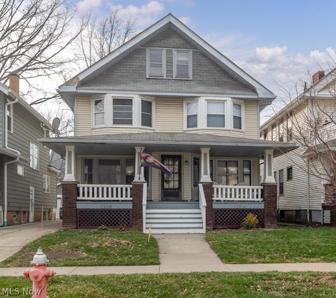 Photo of 1306 W 106 Street, Cleveland, OH 44102 (MLS # 5203378)