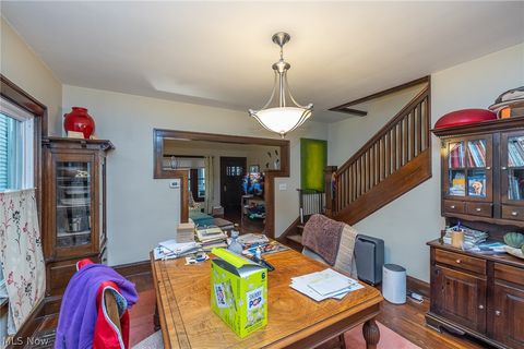 Tiny photo for 1306 W 106 Street, Cleveland, OH 44102 (MLS # 5203378)