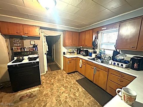 Tiny photo for 949 Leland Avenue, Lima, OH 45805 (MLS # 5183787)