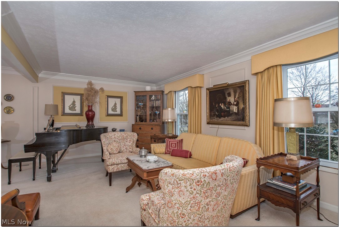 Hunting Mdws 02 - Residential