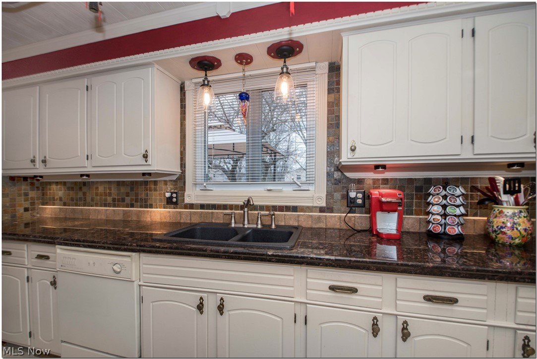 Hunting Mdws 02 - Residential