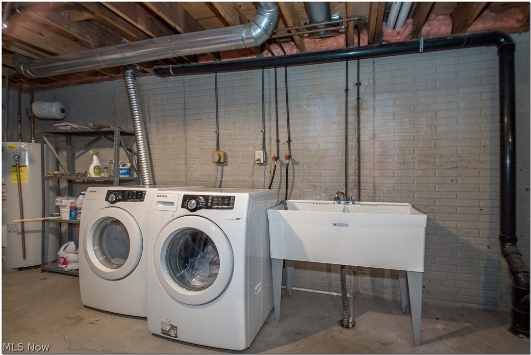 Hunting Mdws 02 - Residential