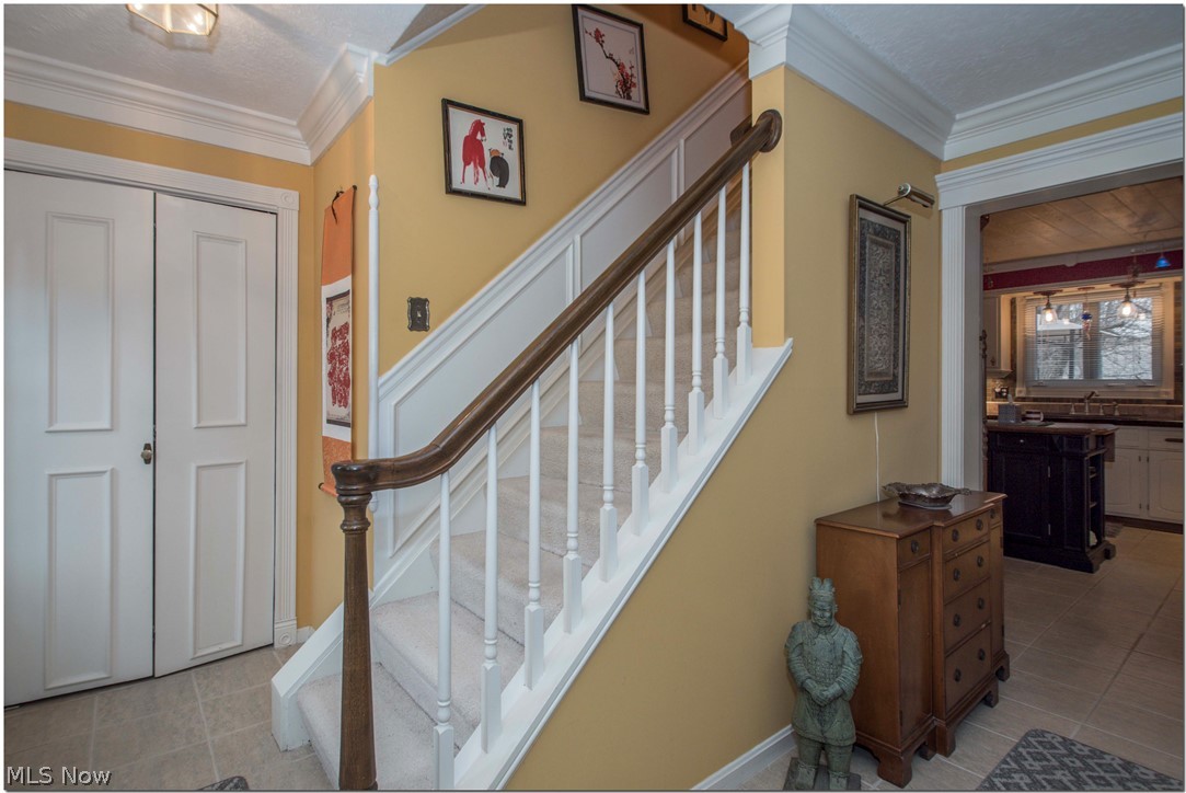 Hunting Mdws 02 - Residential