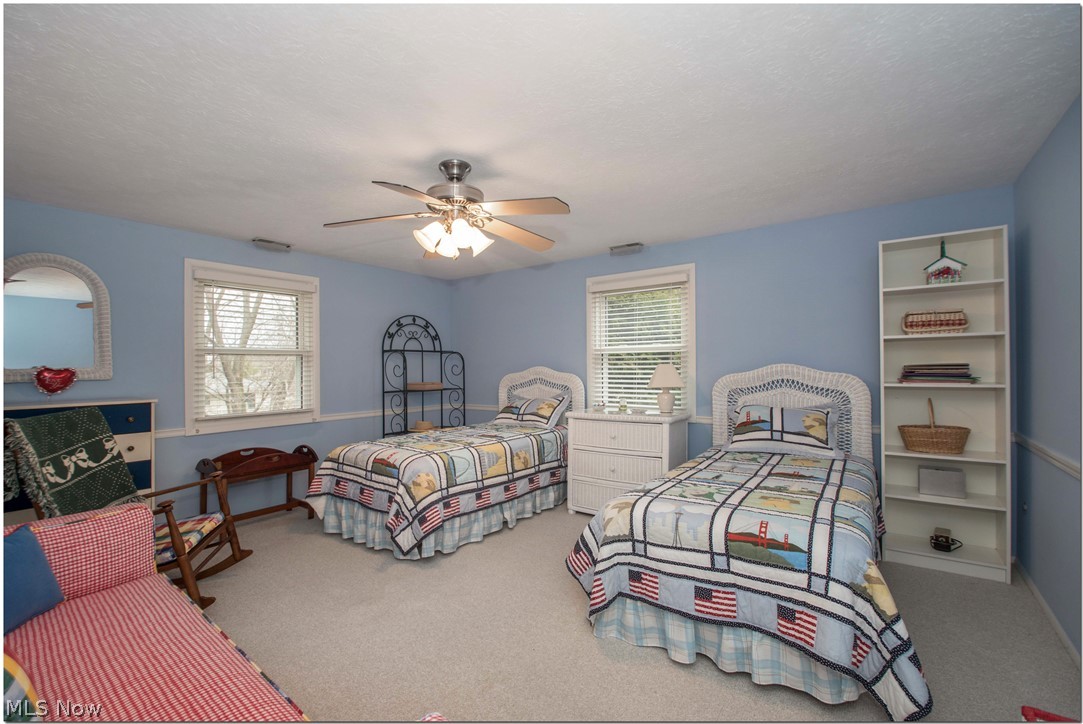 Hunting Mdws 02 - Residential