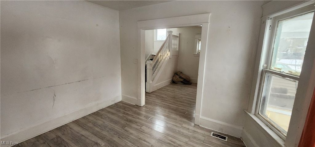 Photo of 6639 Ovington Ave, Cleveland, OH 44127 (MLS # 5178147)