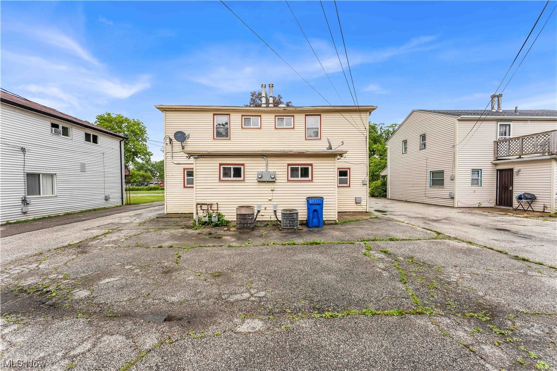 Luxenburg Gardens - Residential Lease