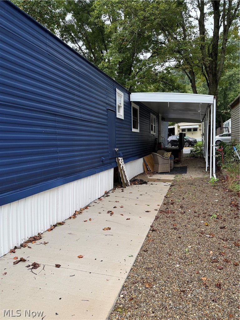 12 E Buddy Street 12