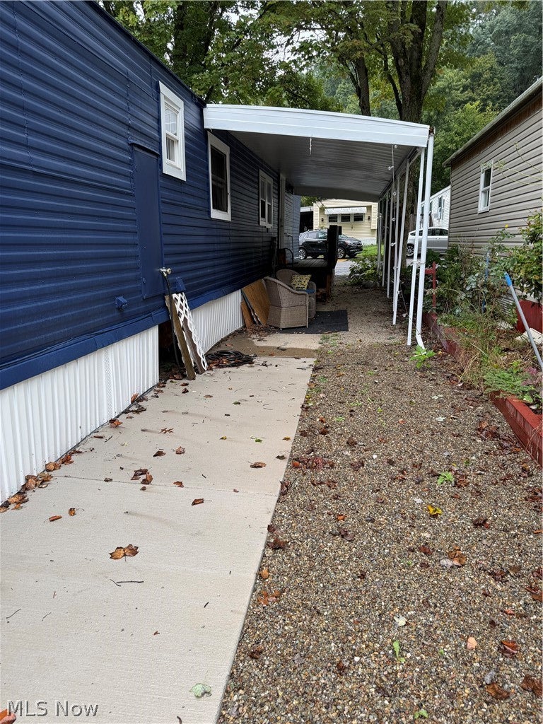 12 E Buddy Street 12