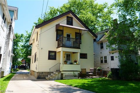 Single Family Residence in Cleveland OH 2224 101st Street 28.jpg