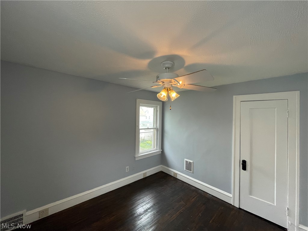 Lorain Heights 02 - Residential Lease