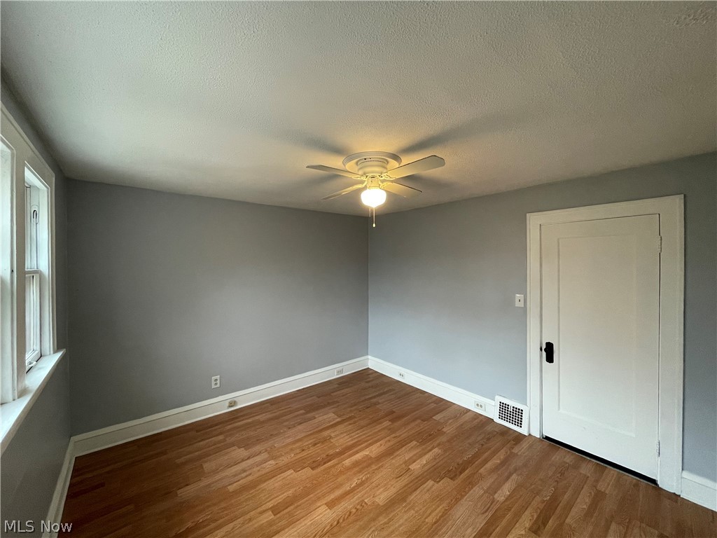 Lorain Heights 02 - Residential Lease