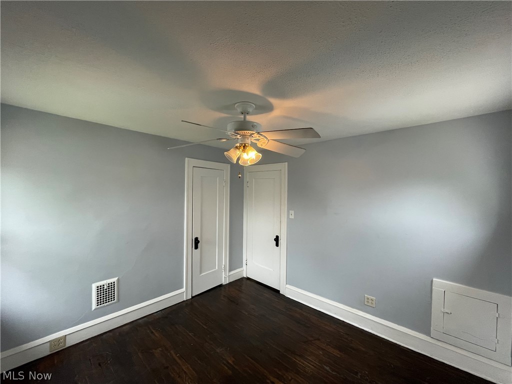 Lorain Heights 02 - Residential Lease