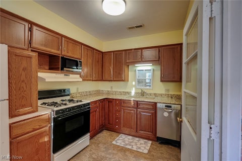 Tiny photo for 723 Orchard Road, Willoughby, OH 44094 (MLS # 5253219)
