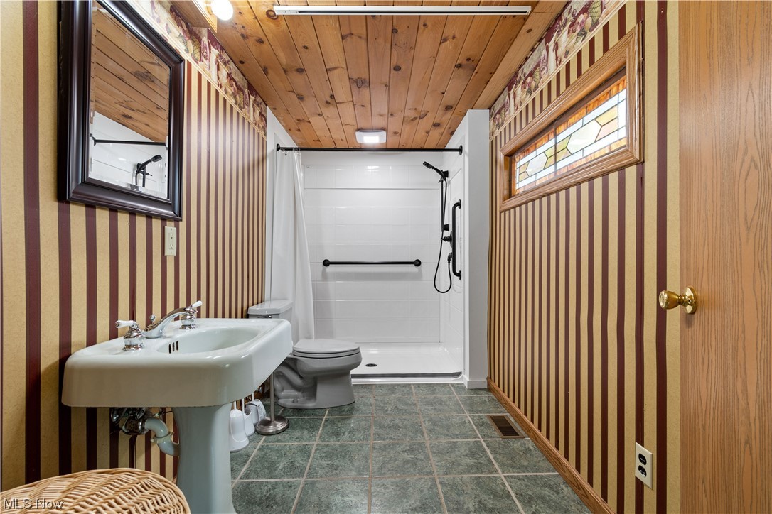 Cinnamon Lake - Residential