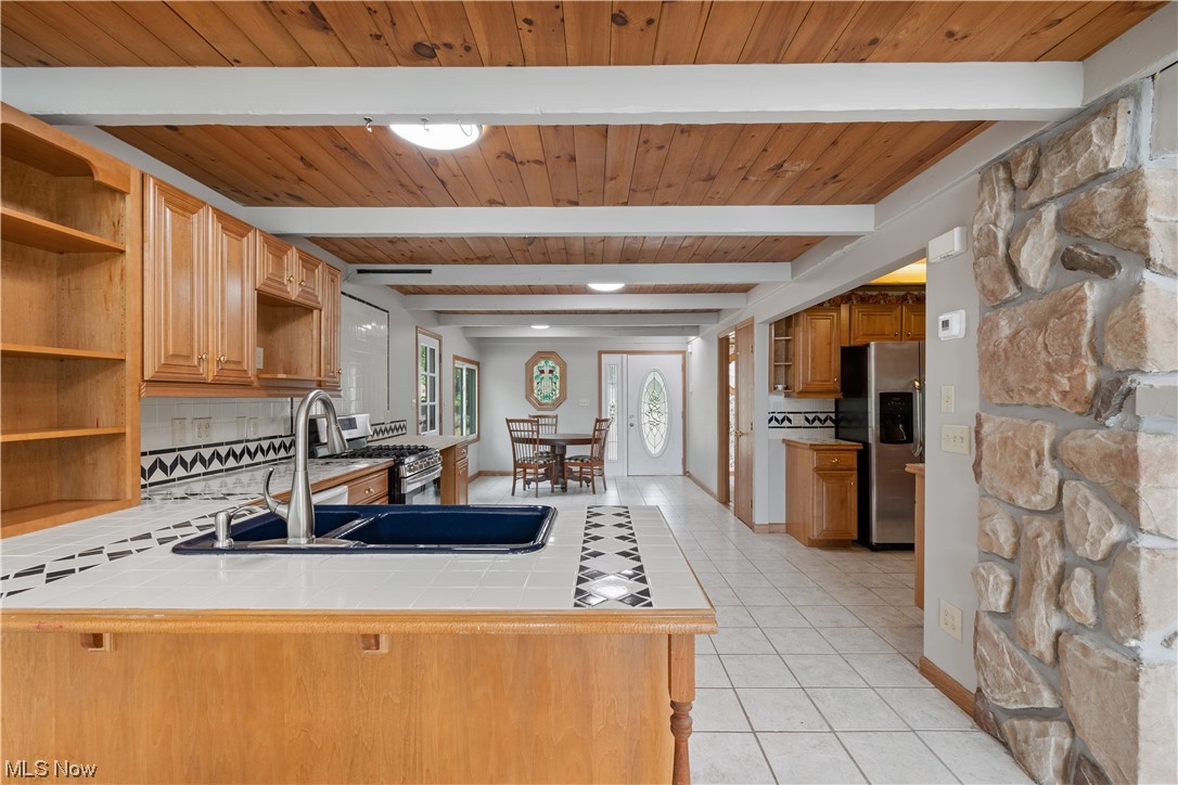 Cinnamon Lake - Residential