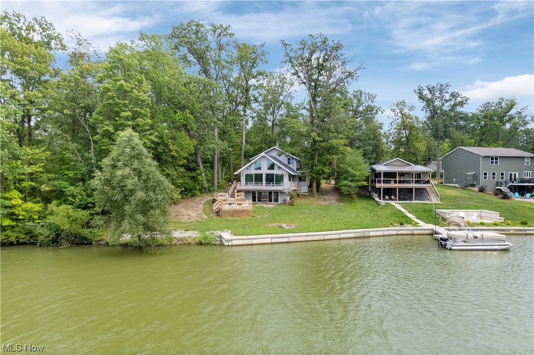 Cinnamon Lake - Residential