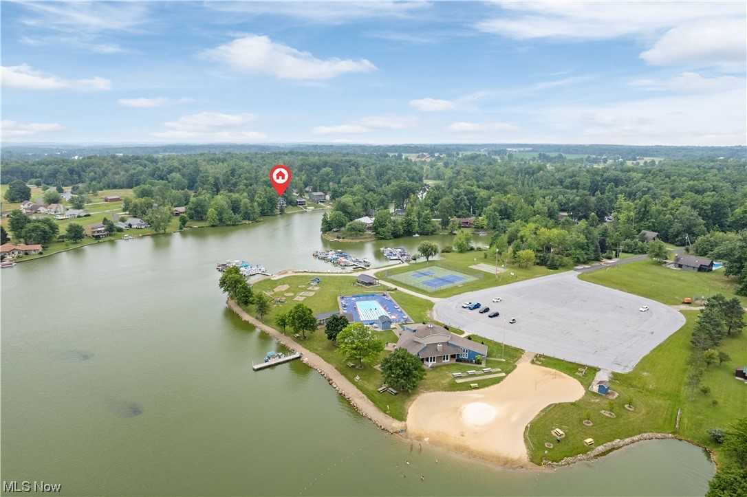 Cinnamon Lake - Residential