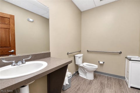 Tiny photo for 7301 Ravenna Road, Concord Township, OH 44077 (MLS # 5257102)