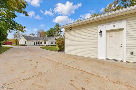 Tiny photo for 7301 Ravenna Road, Concord Township, OH 44077 (MLS # 5257102)