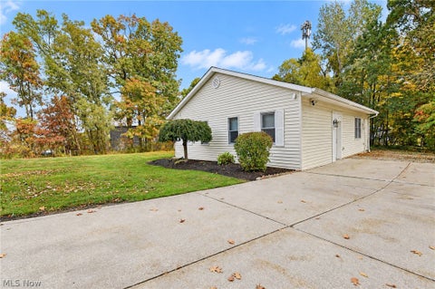 Tiny photo for 7301 Ravenna Road, Concord Township, OH 44077 (MLS # 5257102)