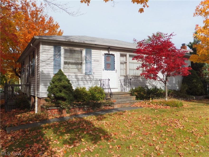 Vinyl sided 3 bedroom ranch,2 baths,central air,rec room,enclosed back porch,rec room,2 car garage w/opener