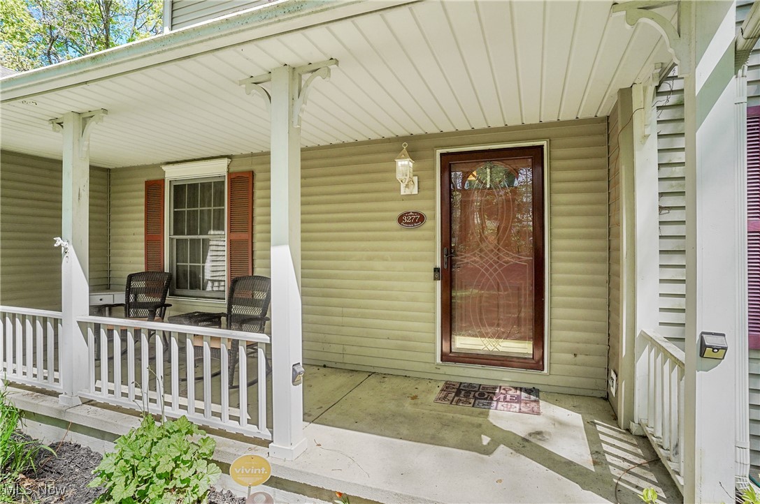 3277 Plainview Road, Ravenna, Ohio image 2