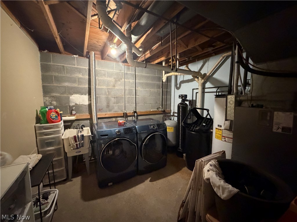 Sugar Bush Knolls - Residential